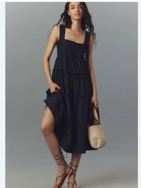 NWT Anthropologie MAEVE
The Helena Square-neck Tiered Midi Black Smoked Dress, M
